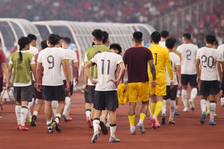 馬德興：國足負(fù)印尼后FIFA積分-15.05&排名第99，首次被泰國超越