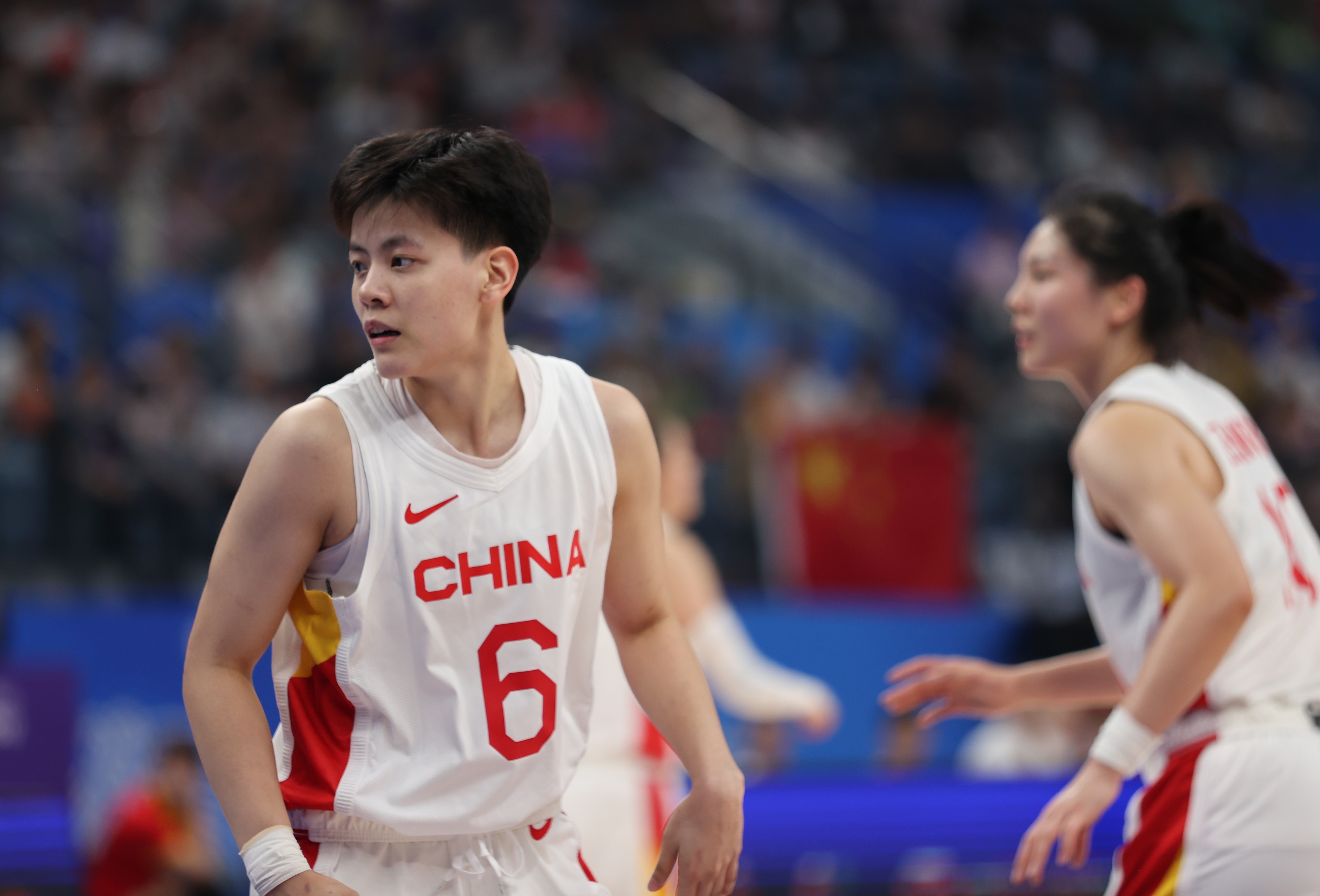這讓人怎么玩？中國女籃半場67-21領(lǐng)先波黑46分！楊舒予17分！