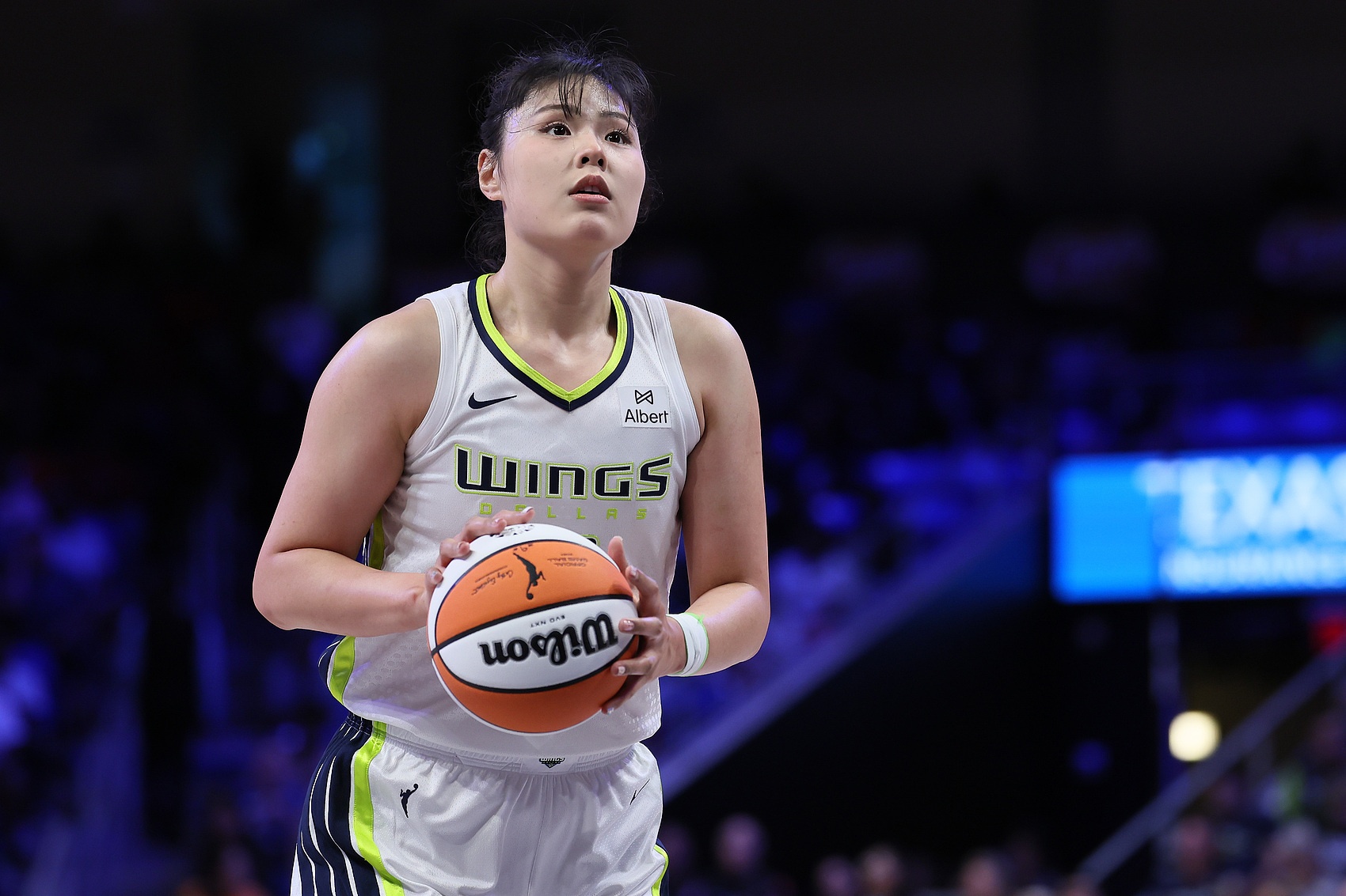 媒體人談李月汝收購歐洲女籃球隊：真不是個掙錢的事情 令人欽佩