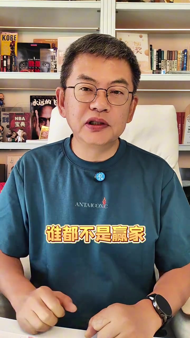 蘇群：勇士庫(kù)明加這場(chǎng)拔河沒有贏家 后者最終決定低頭&簽資質(zhì)報(bào)價(jià)