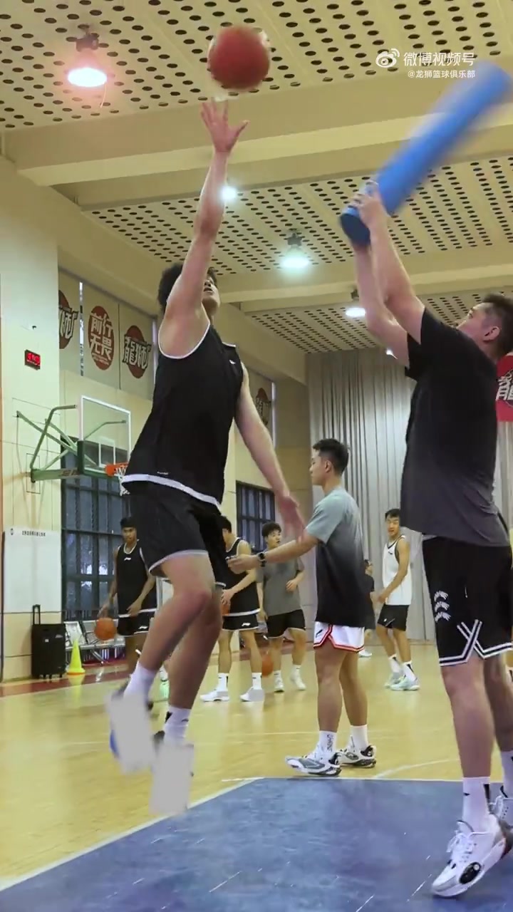 備戰(zhàn)NBA季前賽訓練，相信過程！??