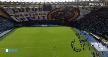 這就是羅馬德比！拉齊奧、羅馬雙方賽前均展出巨型TIFO