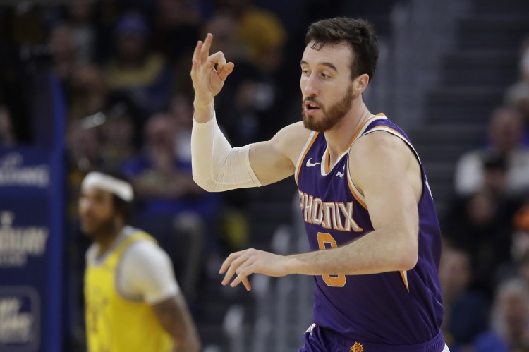 2015年9號秀！媒體人：卡明斯基將代表廣州龍獅出戰(zhàn)NBA季前賽